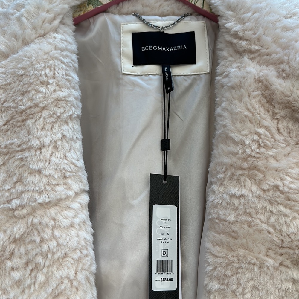 BCBGMaxAzria Coat - Picture 7 of 9
